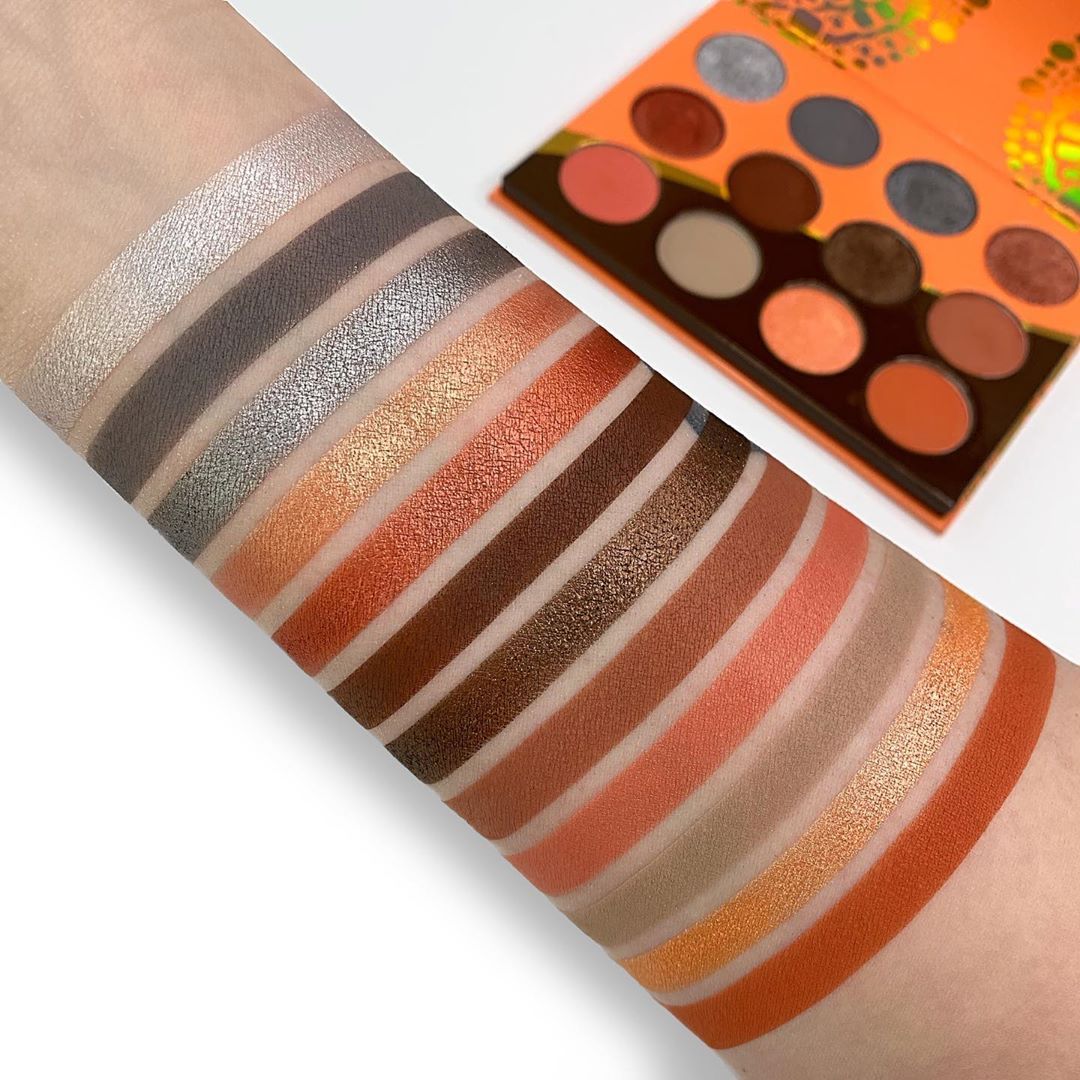 Juvia's Place Nubian 3 Coral Palette - Kismet Beauty Supplies